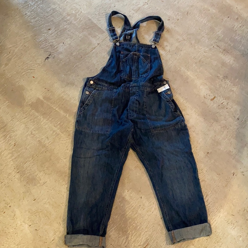 GAP slouchy cropped overalls